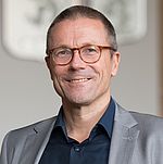 Prof. Dr. Uwe Schneidewind